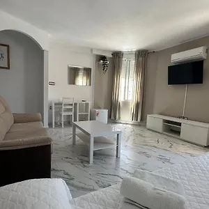 Turísticos Avenida Ii - Apartamento